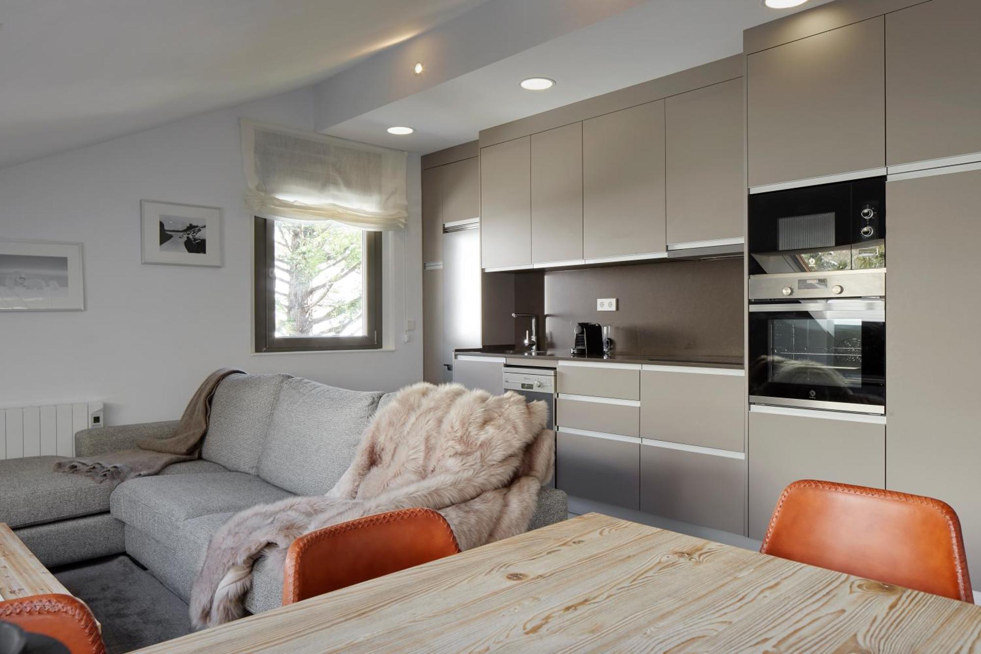 Irissa By Feelfree Rentals Naut Aran  Exterior foto